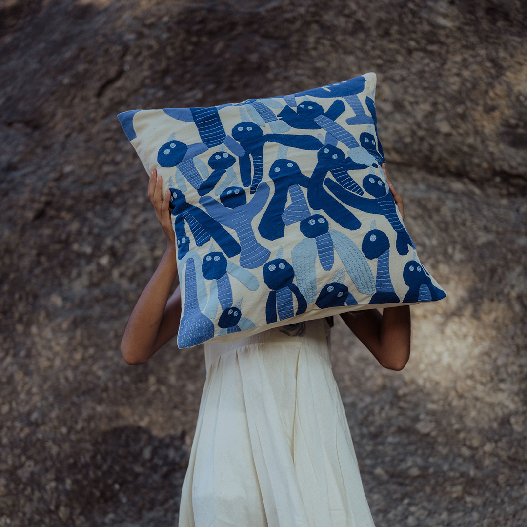 Busy Neele Panchhis Cushion Cover