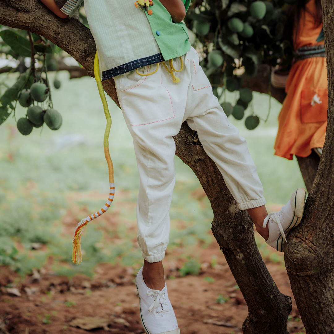 Feelin' All-White Joggers