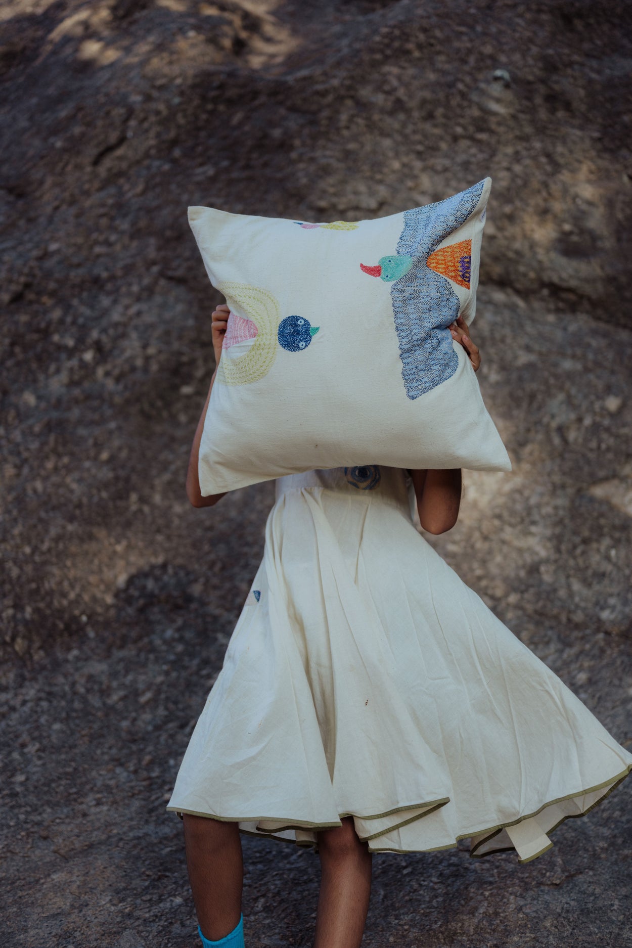 What Flew by cushion cover - Offwhite happy birdies